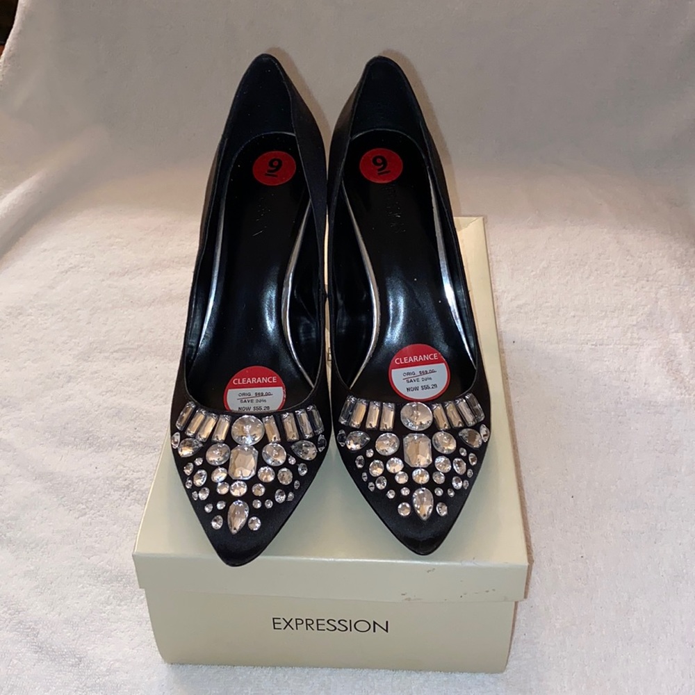 NWT high heels with rhinestones